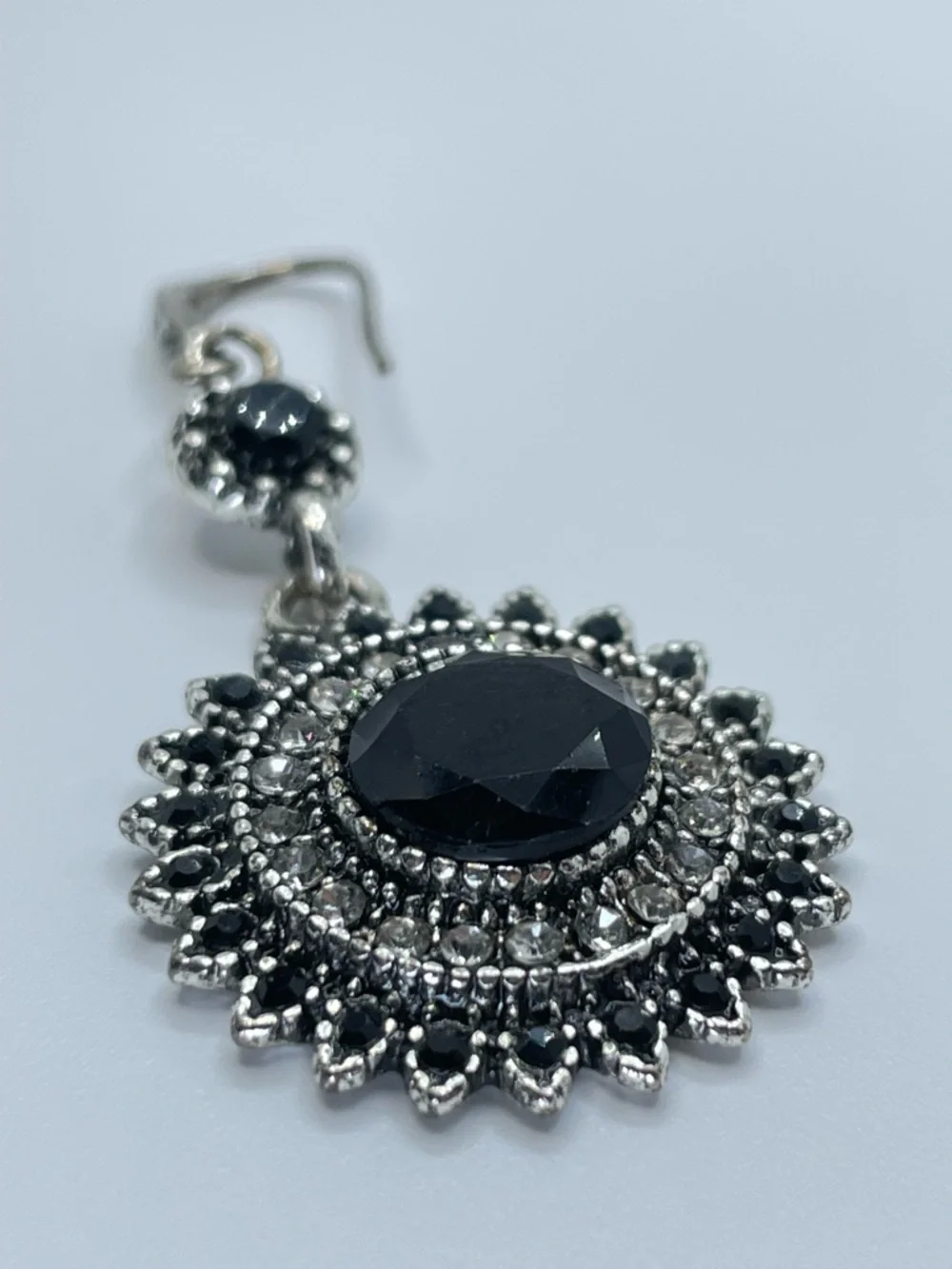 Black Crystal Sunburst Dangle Earrings Silver Tone Vintage Style